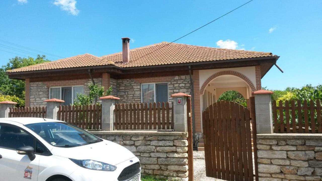 Sunny Villa Bŭlgarevo Dış mekan fotoğraf